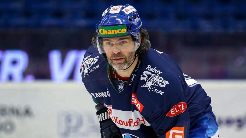 Jarda Jágr znovu naskočil do hokejové extraligy!